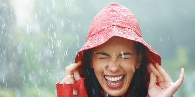 Cara Cegah Tubuh Sakit Saat Musim Hujan