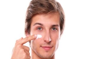 8 Tips Perawatan Kulit Wajah Pria yang Tepat, Jangan Asal