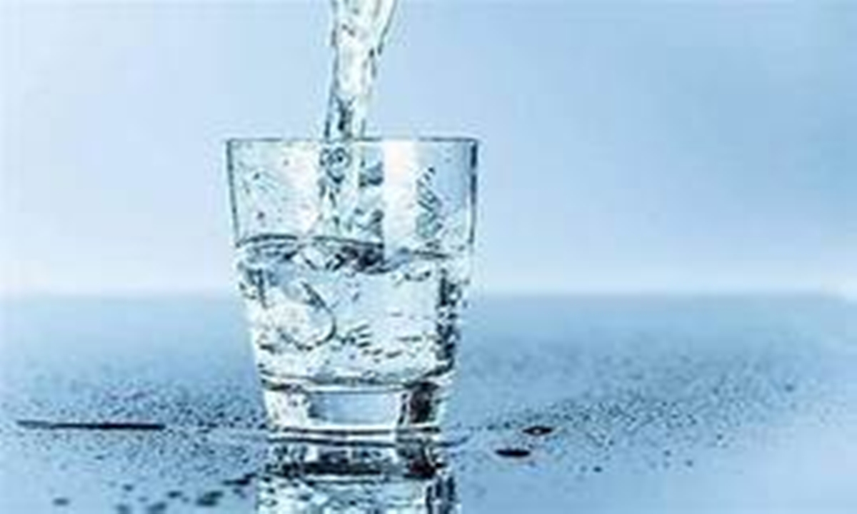 8 Manfaat Minum Air Dingin untuk Tubuh, Bisa Turunkan Berat Badan